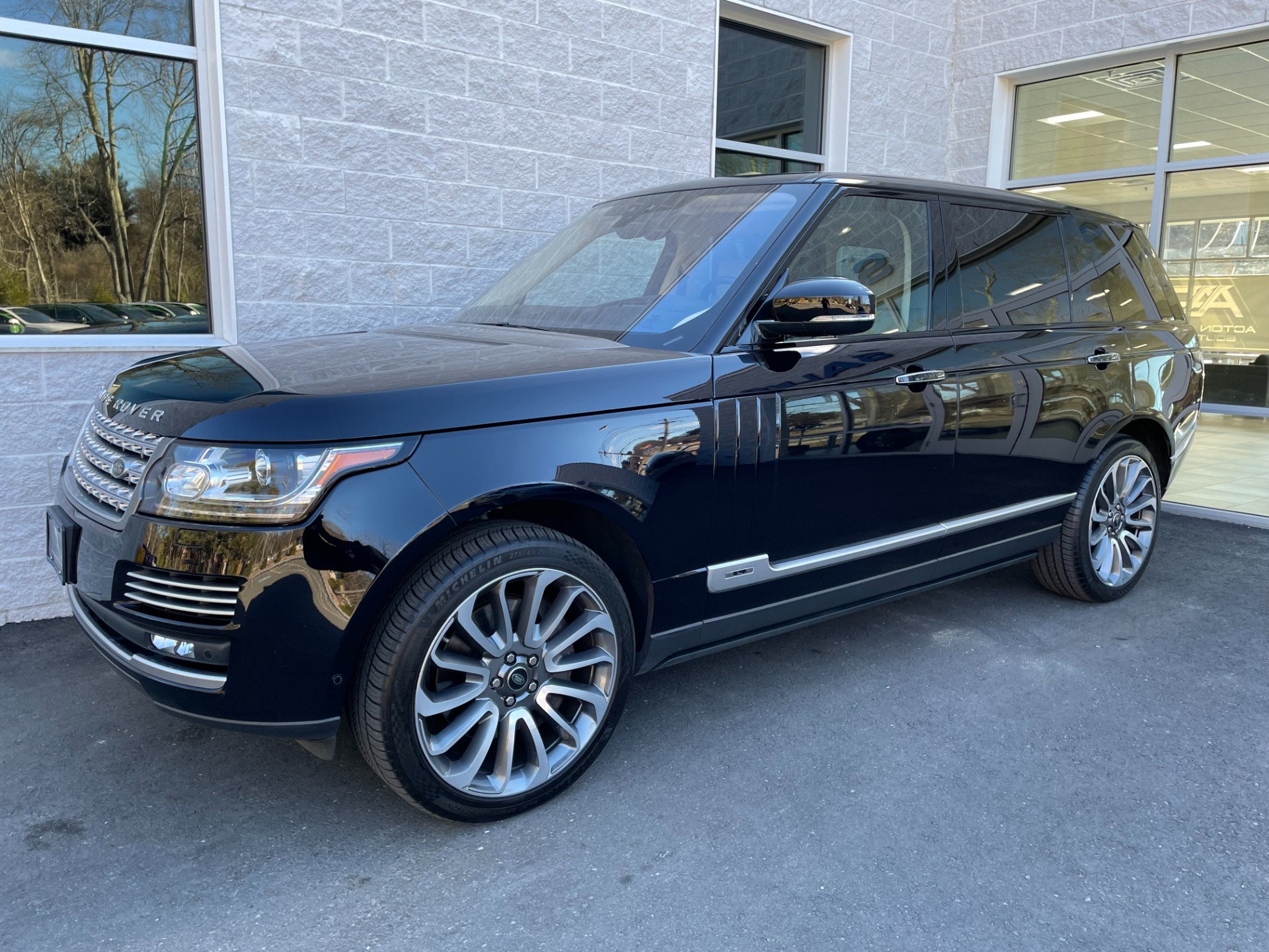2017 range on sale rover autobiography