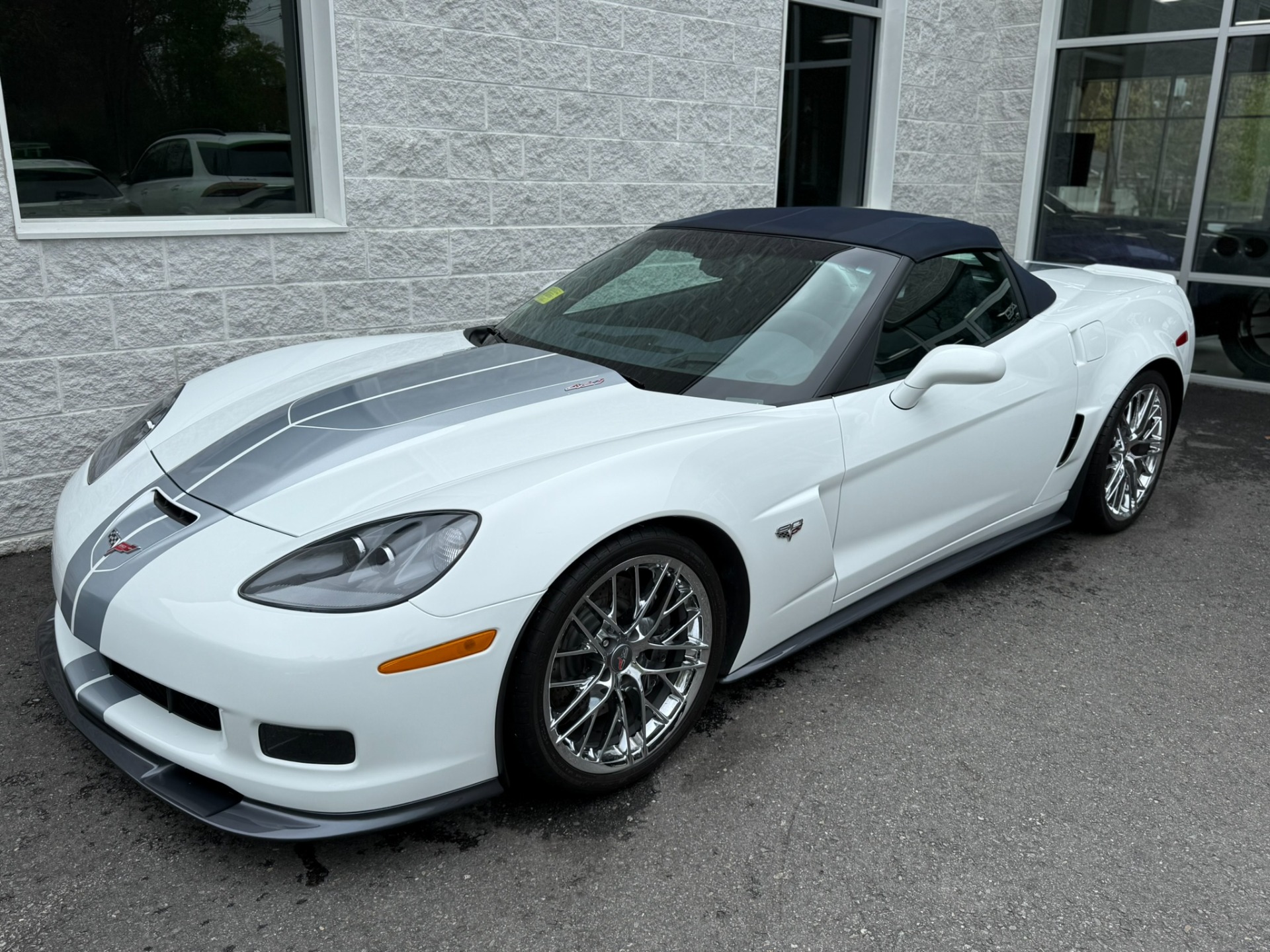2013 Chevrolet Corvette 427 Collector Edition photo 2