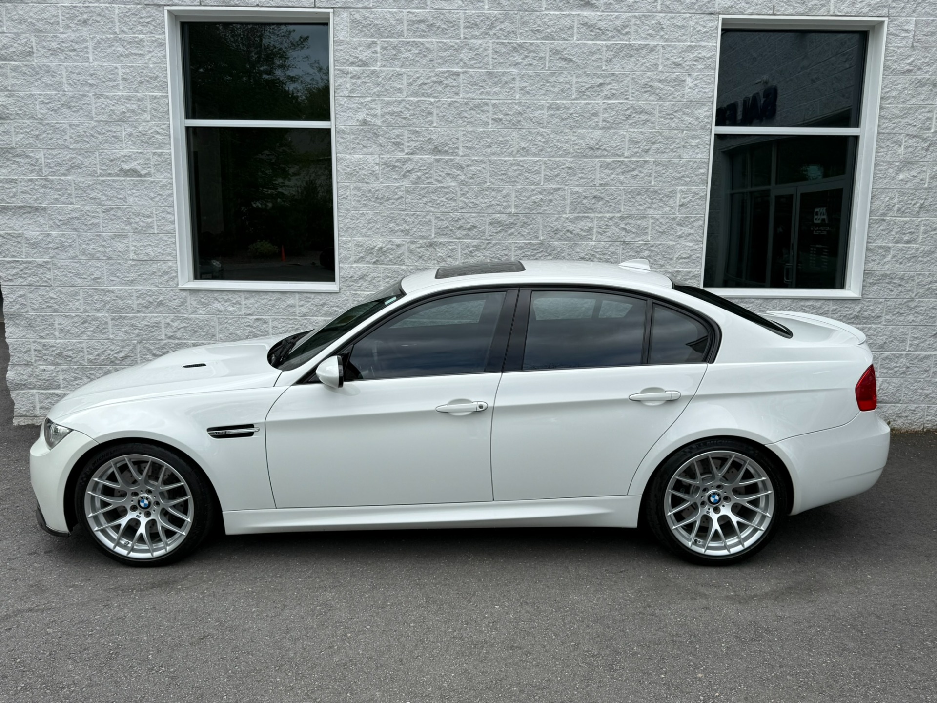 2011 Bmw M3 3 photo 6