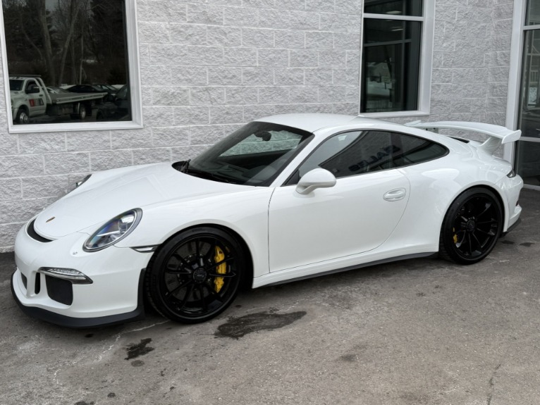 Used 2014 Porsche 911 GT3 for sale $134,990 at Acton Auto Boutique in Acton MA