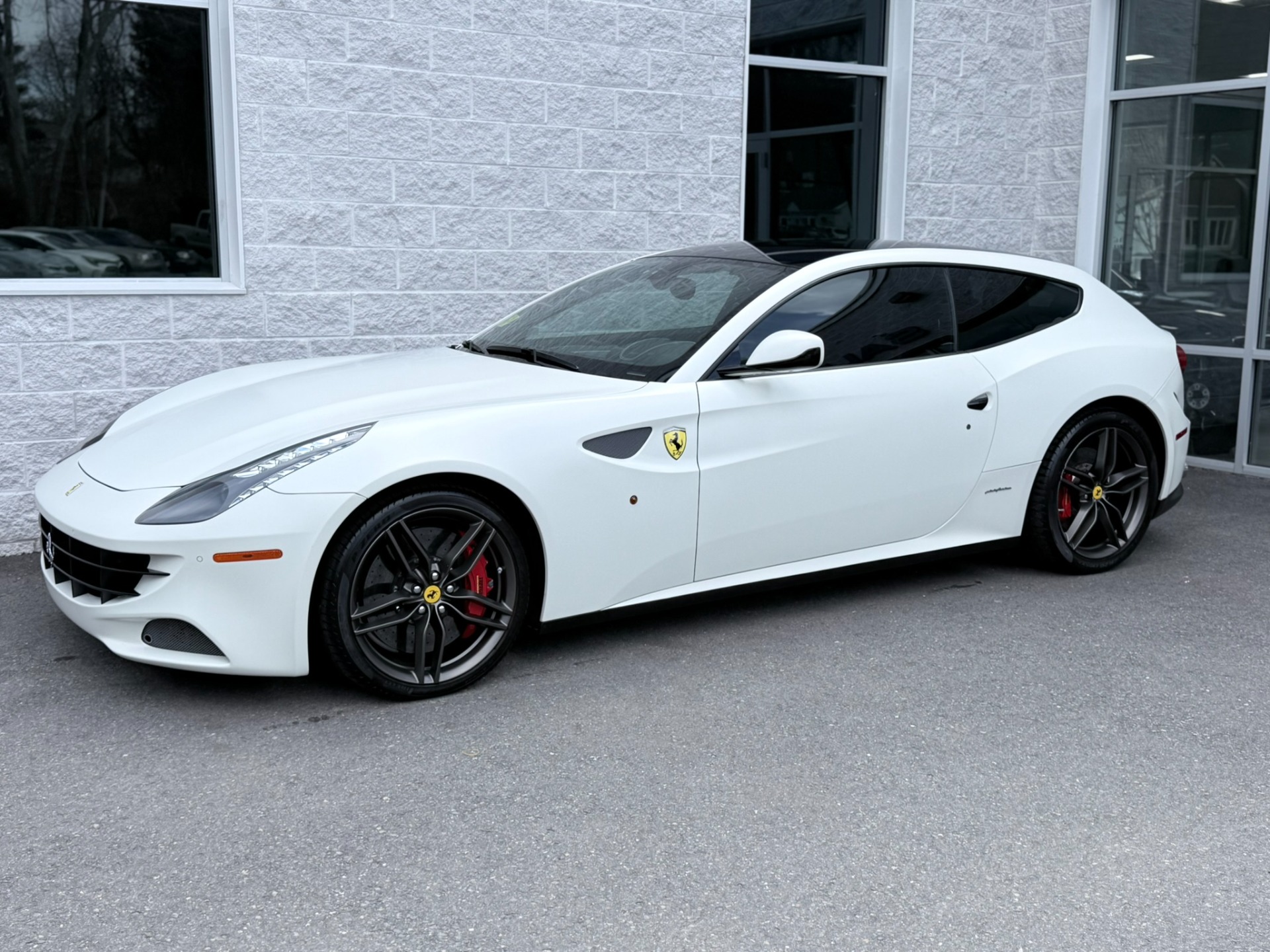 2012 Ferrari FF Base