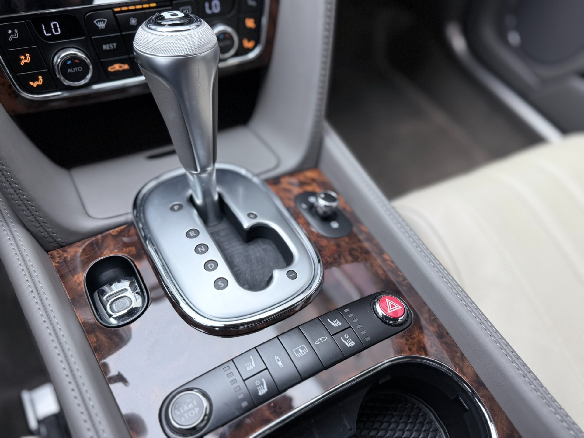 2015 Bentley Flying Spur Base - Photo 17