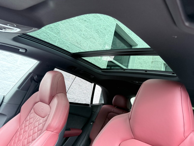 2023 Audi SQ8 Premium Plus - Photo 75