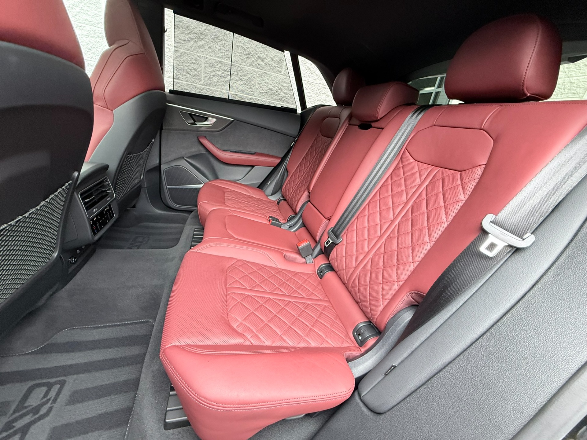 2023 Audi SQ8 Premium Plus - Photo 25