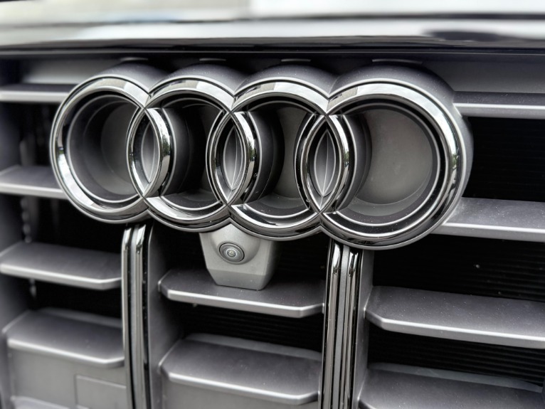 2023 Audi SQ8 Premium Plus - Photo 64